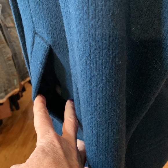 Le Chateau wool and polyester pea coat. - Picture 2 of 6